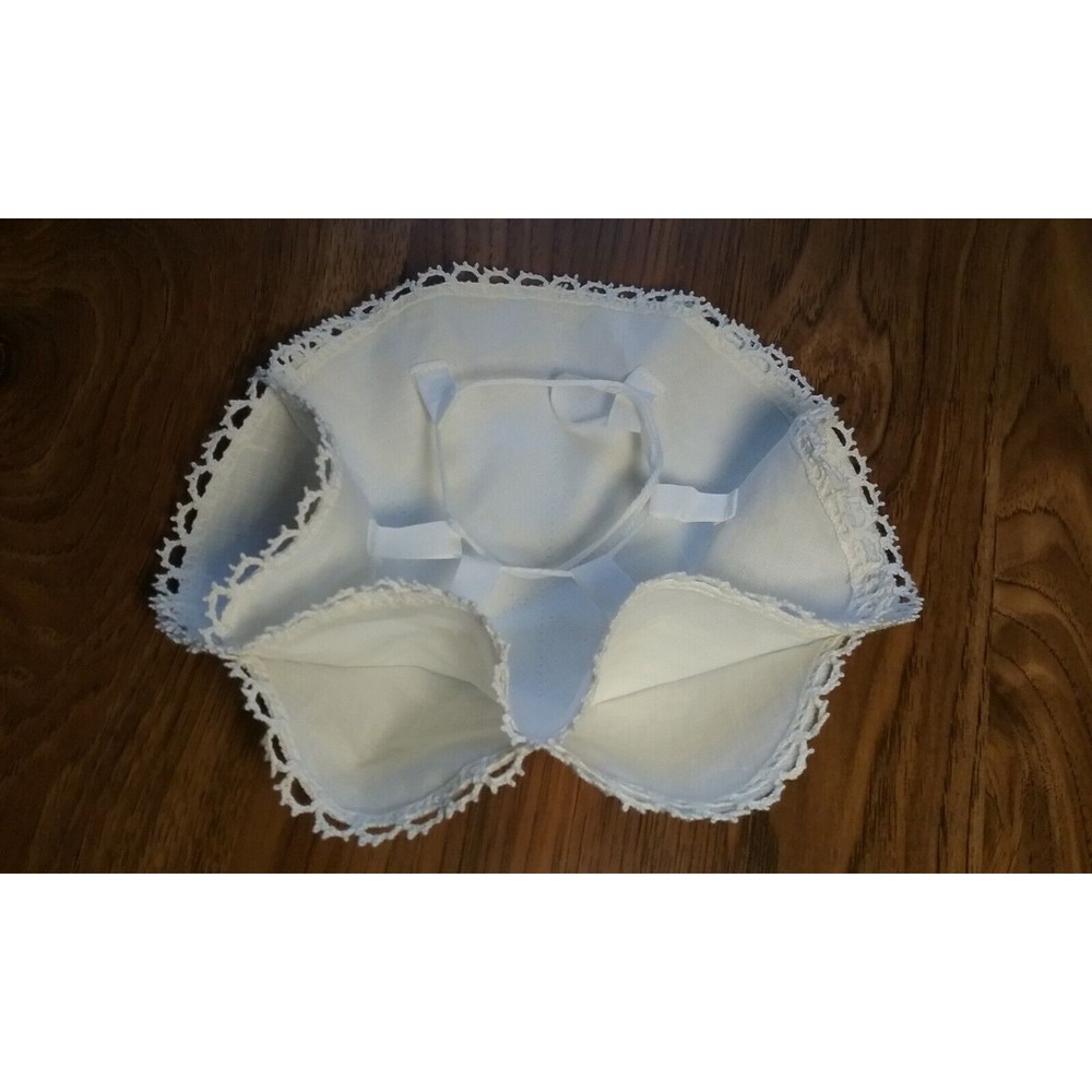 Vintage White Linen 6 pocket Buns Warmer